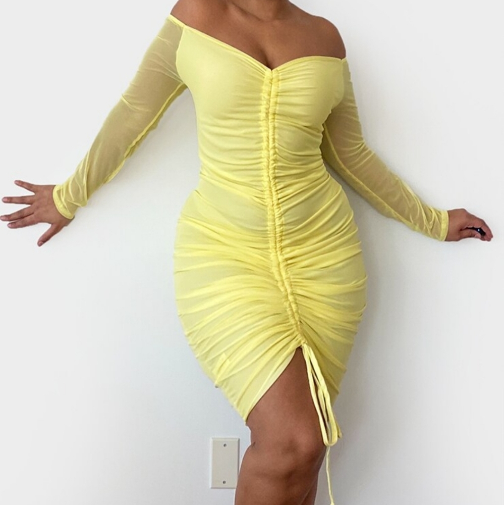 Plus Lemon Mesh Ruched Bardot Midi Dress